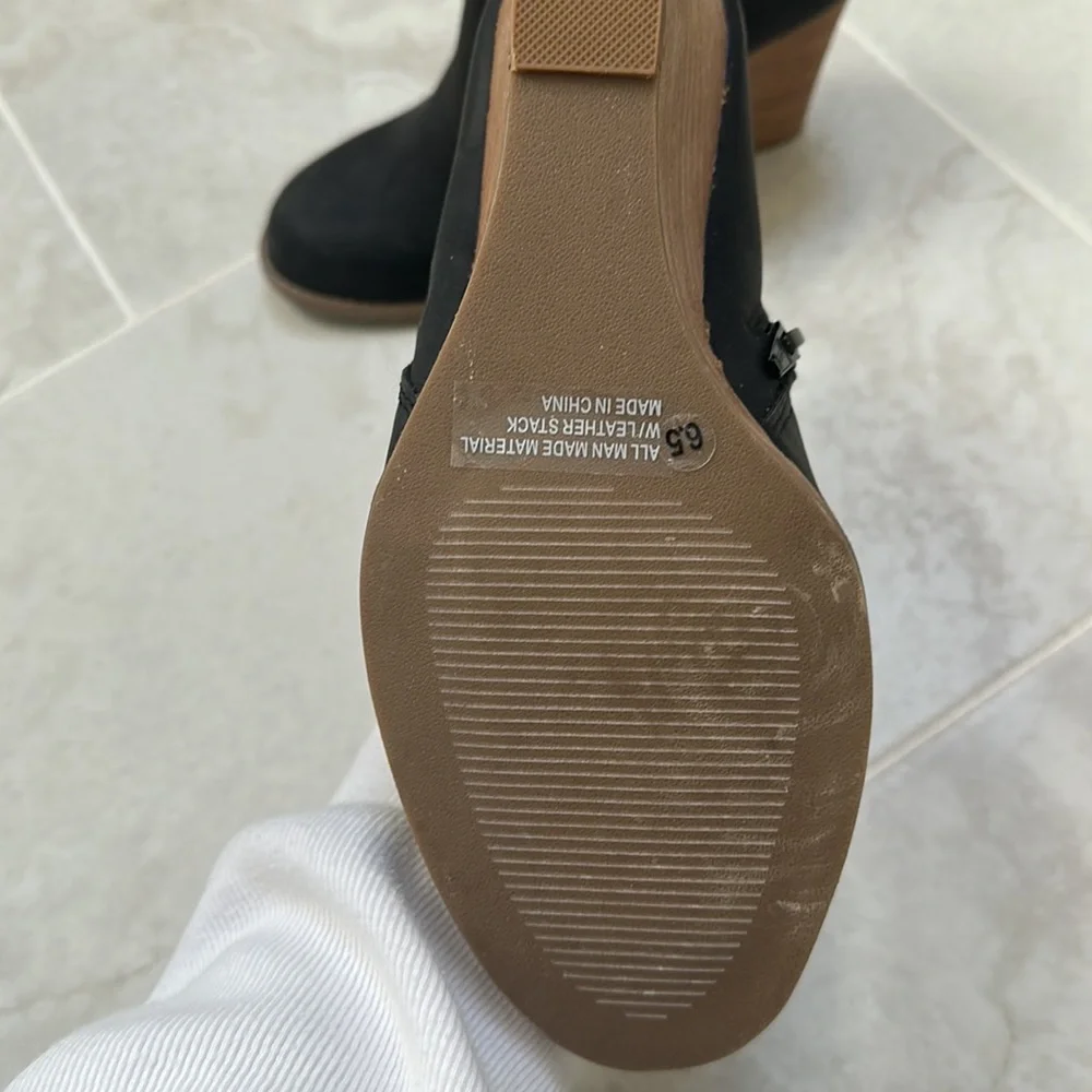 Booties - Picture 2 of 3